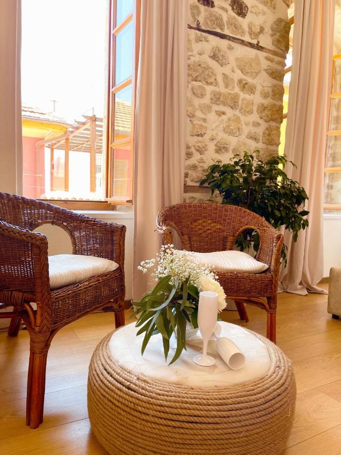 Bohemian Boutique Suites Вльора Екстер'єр фото