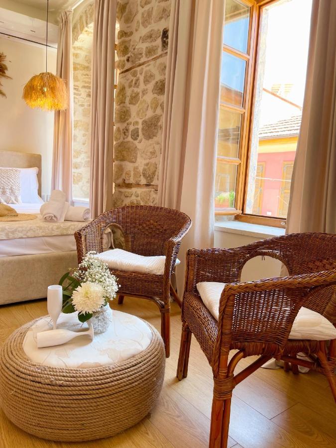 Bohemian Boutique Suites Вльора Екстер'єр фото